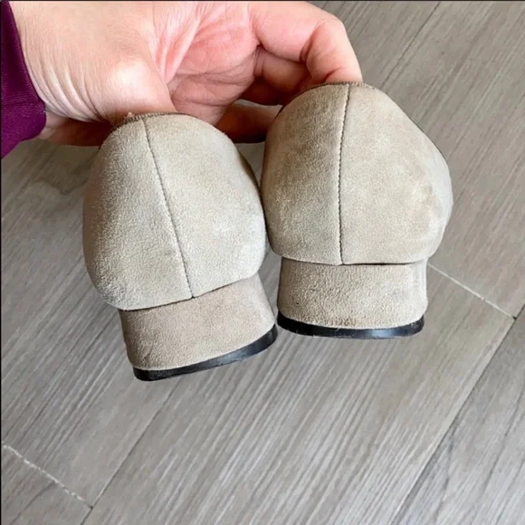 Adrienne Vittadini Falla Suede Greige Low Heels - Picture 4 of 8